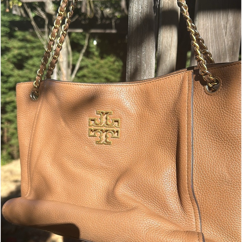 Tory Burch Leather purse
